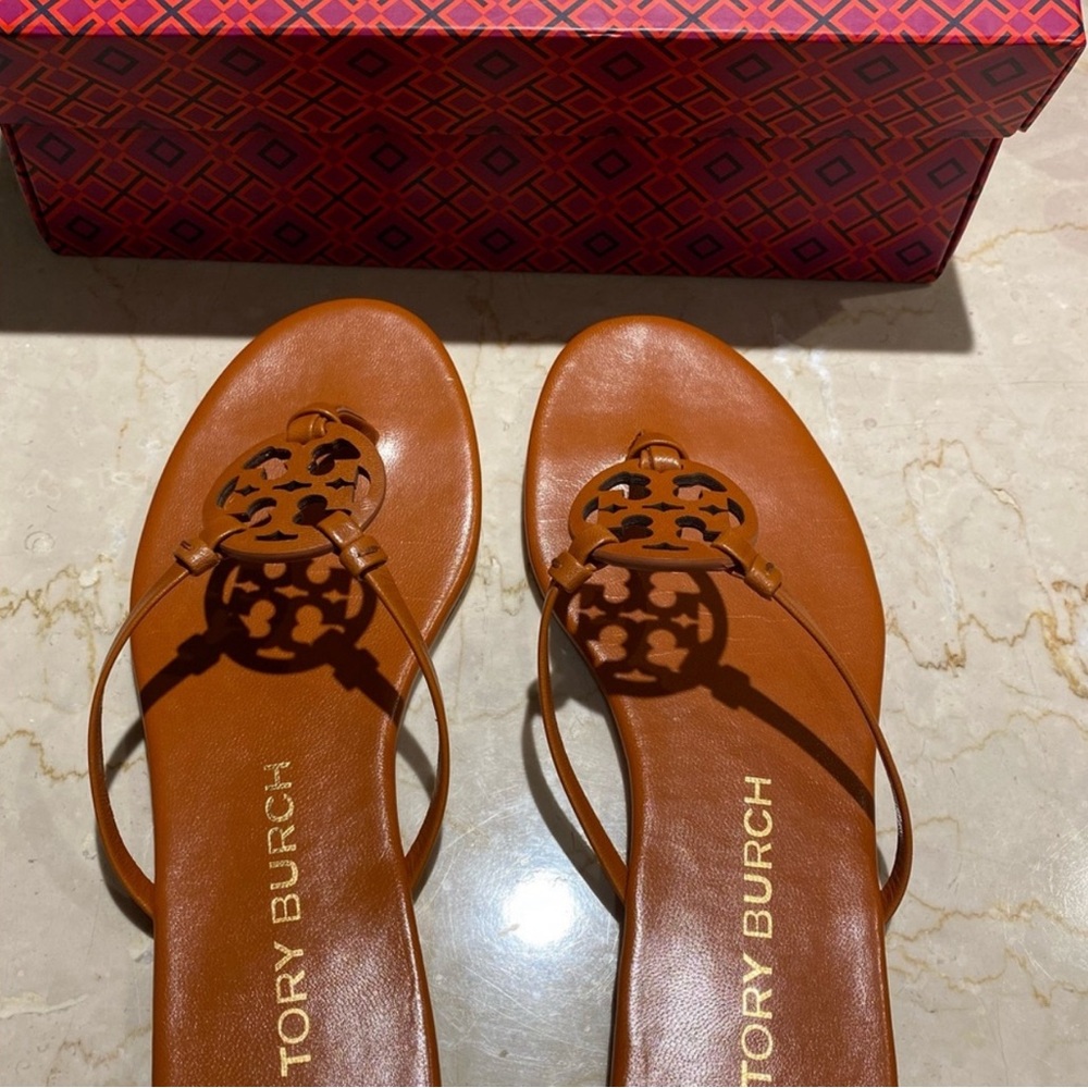 SOLD “Brand New“ Tory Burch Sandals with Signature Medallion - Size 9